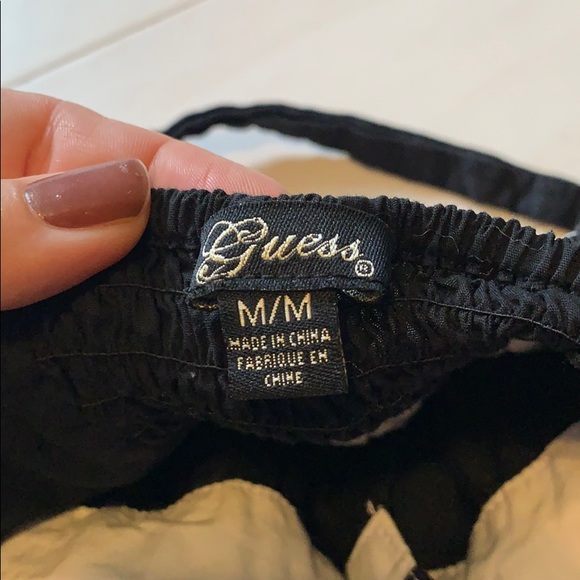 Guess halter top - Picture 4 of 4